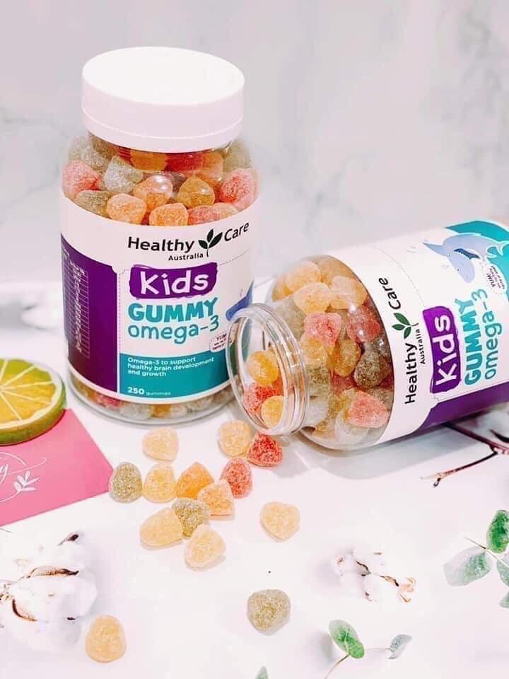 Kẹo vitamin cho bé Healthy Care Kids Gummy Omega-3