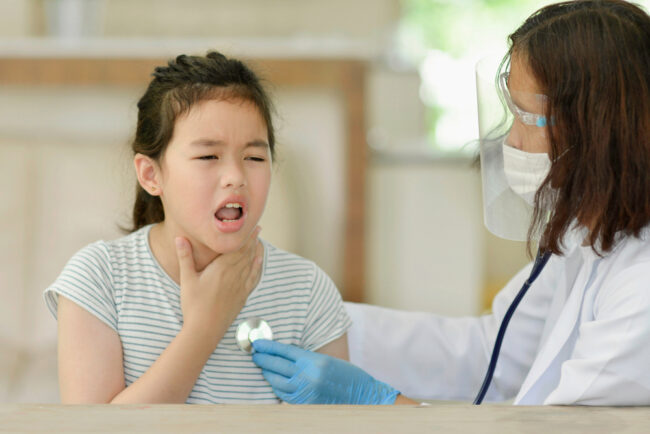 Vi khuẩn Mycoplasma là gì mà gây viêm phổi cho trẻ nhỏ?