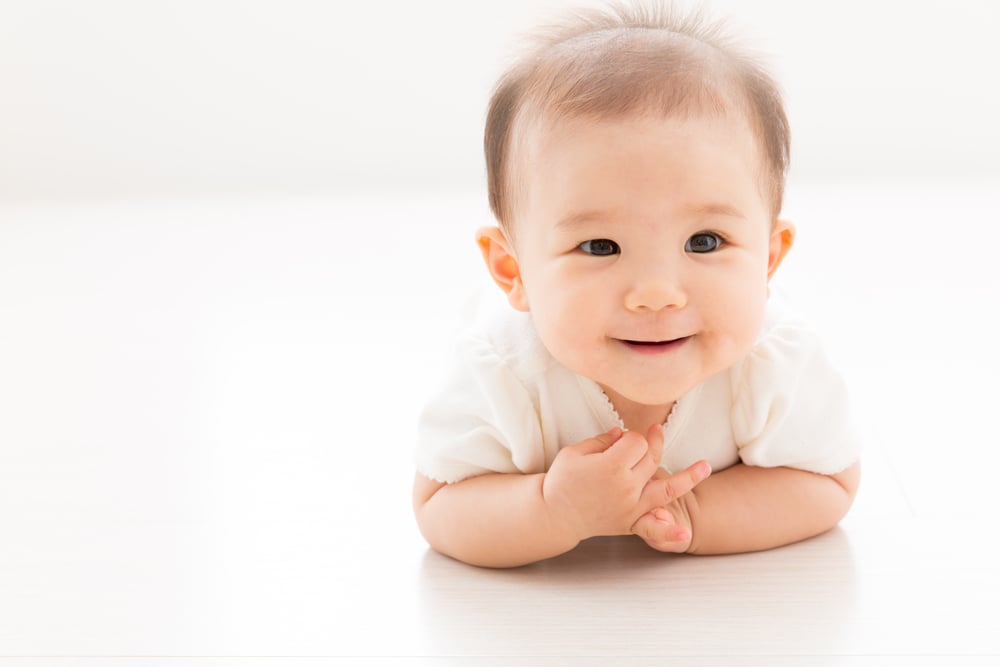 Sự phát triển thị giác của trẻ sơ sinh từ 5 - 8 tháng tuổi