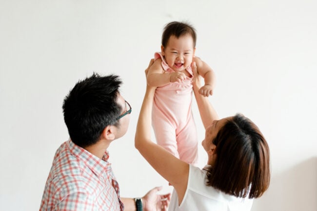 Tuổi Giáp Tuất sinh con năm 2025 mang đến hạnh phúc cho gia đình