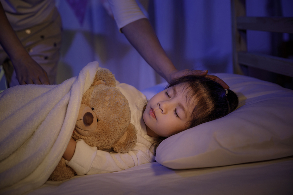 Biện pháp xử lý tại nhà khi trẻ đau bụng về đêm