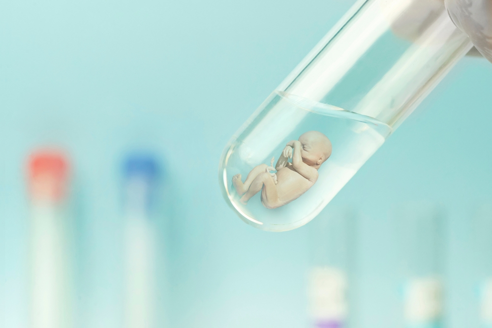 Phụ nữ có trứng ít có làm IVF được không?