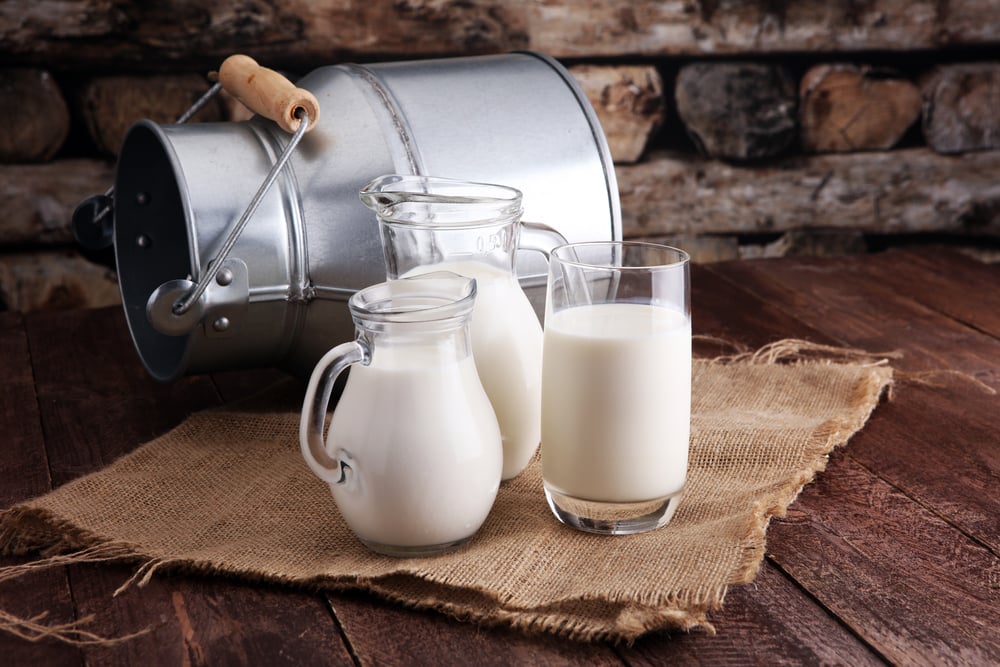 Uống sữa tươi không đường thai nhi có tăng cân không và sữa tươi có nhiều dinh dưỡng không?