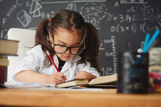 13 cách giúp trẻ học toán lớp 3: Vừa tiếp thu nhanh, vừa say mê khám phá