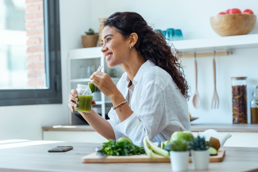 nước ép táo cần tây