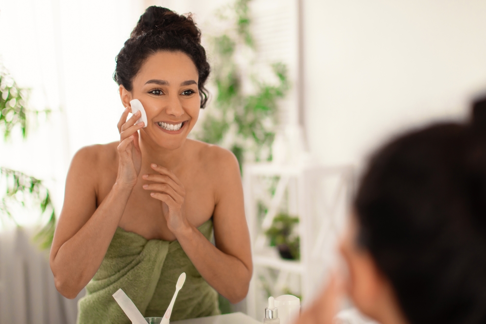 Các bước skincare cơ bản ban ngày