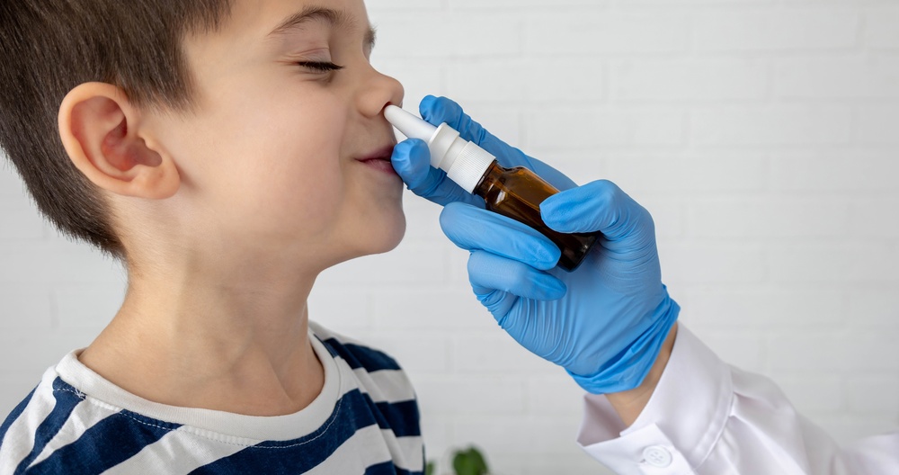 HOT Vắc xin cúm dạng xịt FluMist: Lựa chọn mới cho trẻ sợ tiêm